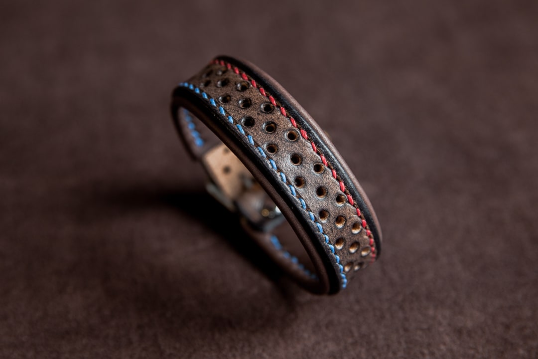 bracelet cuir homme slim scrambler bleu rouge-2 Bracelet cuir fin Slim Scrambler